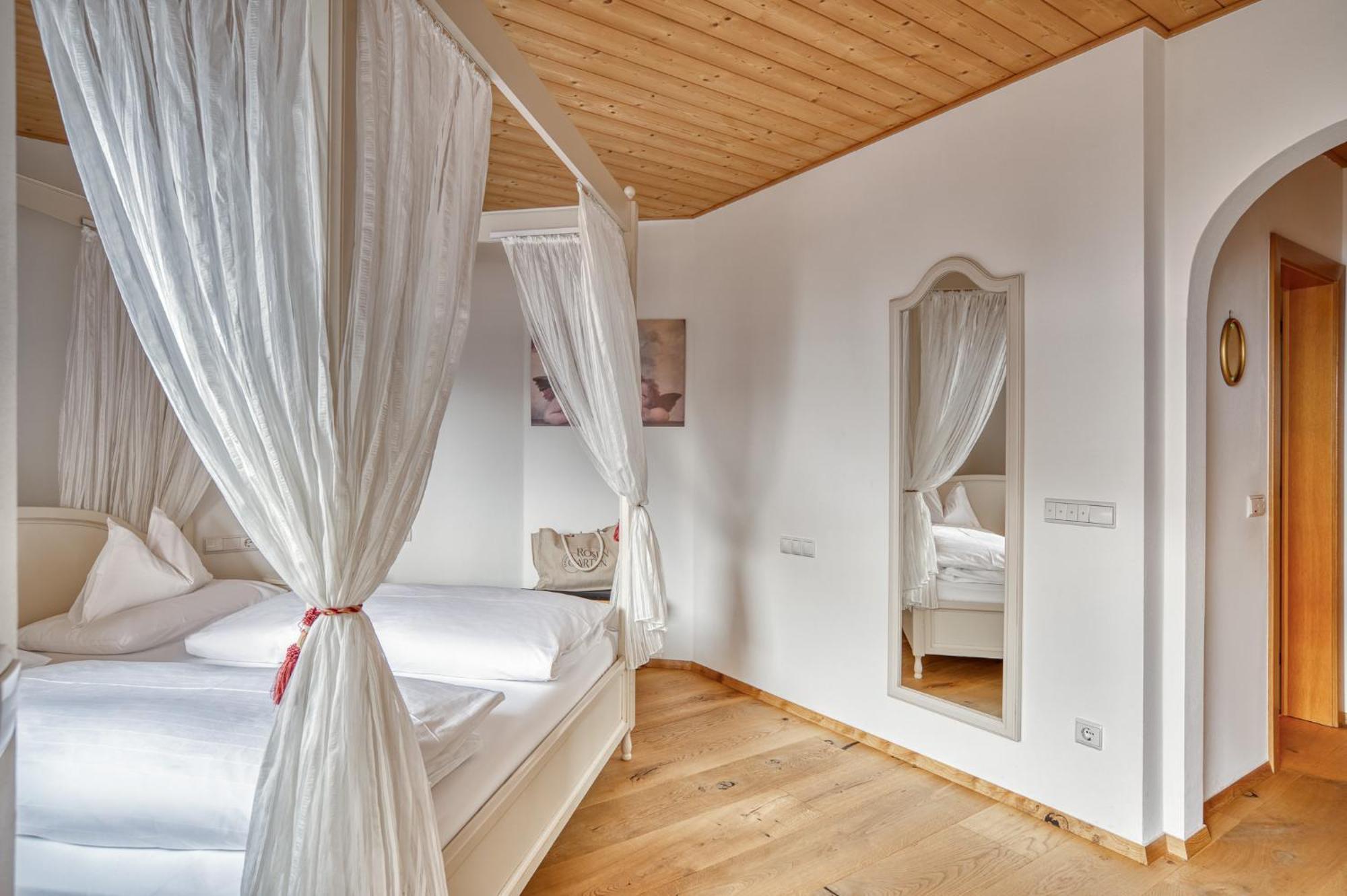Hotel Berghaus Rosengarten Nova Levante Chambre photo